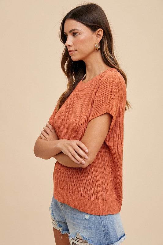 Annie Wear Round Neck Short Sleeve Sweater - Amexza