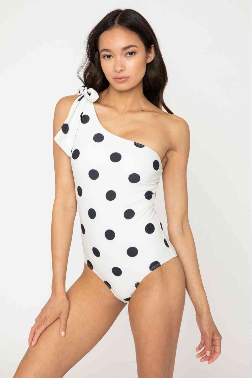 Marina West Swim Deep End One-Shoulder One-Piece Swimsuit for a perfect OOTD – dress to impress outfits from Amexza