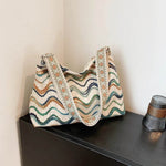 Adjustable Strap Medium Shoulder Bag for a perfect OOTD – dress to impress outfits from Amexza