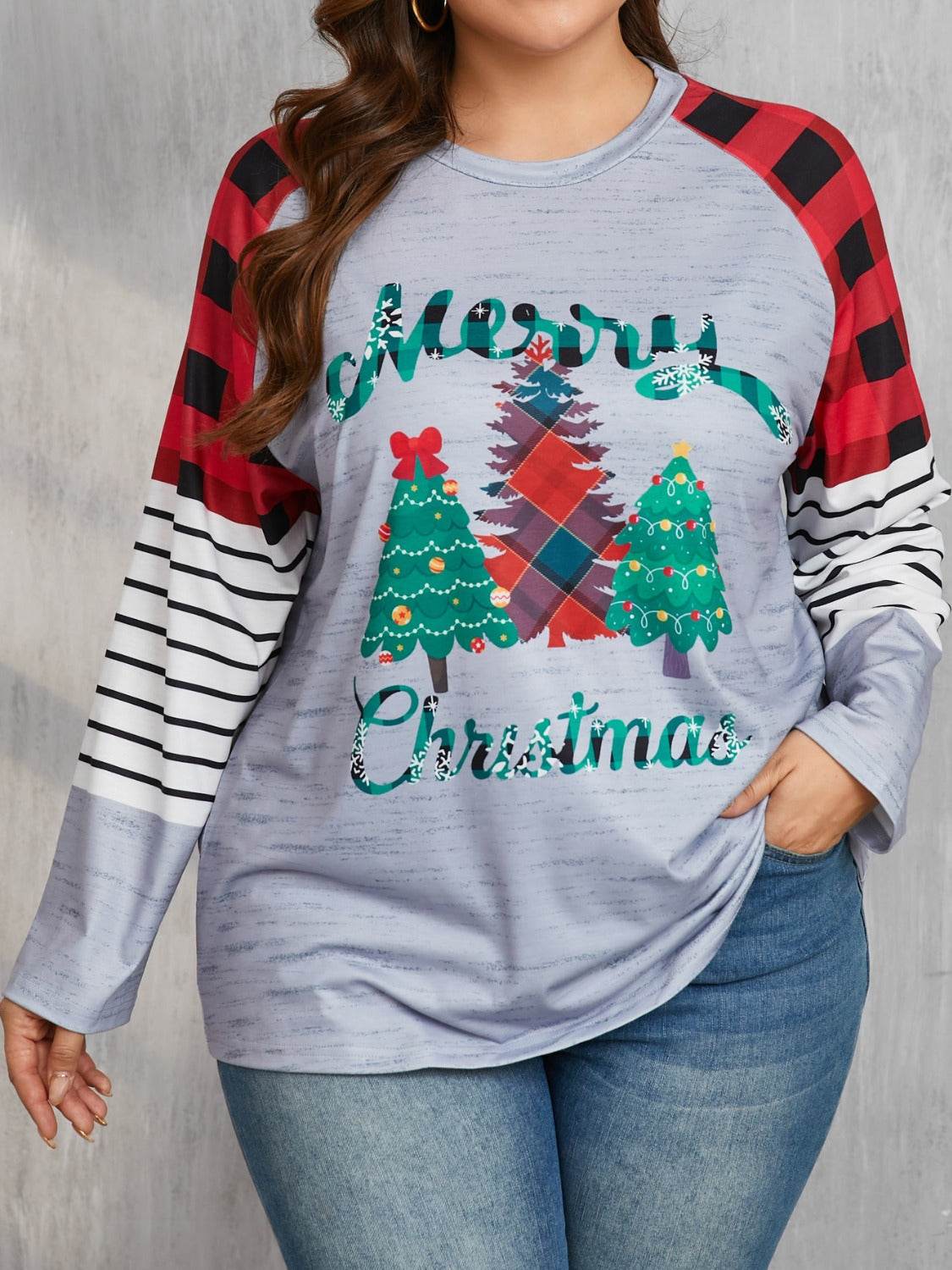 Plus Size Christmas Tree Plaid Round Neck Long Sleeve T-Shirt Gray for a perfect OOTD – dress to impress outfits from Amexza