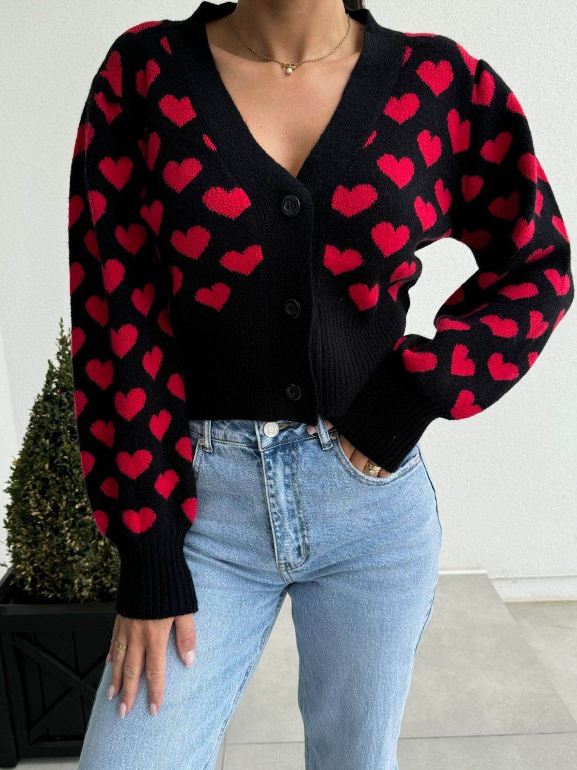 Valentine’s Day Heart V-Neck Cropped Cardigan Black for a perfect OOTD – dress to impress outfits from Amexza