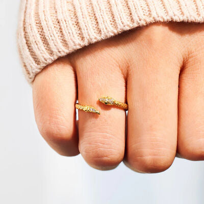 Snake Shape 18K Gold-Plated Bypass Ring for a perfect OOTD – dress to impress outfits from Amexza