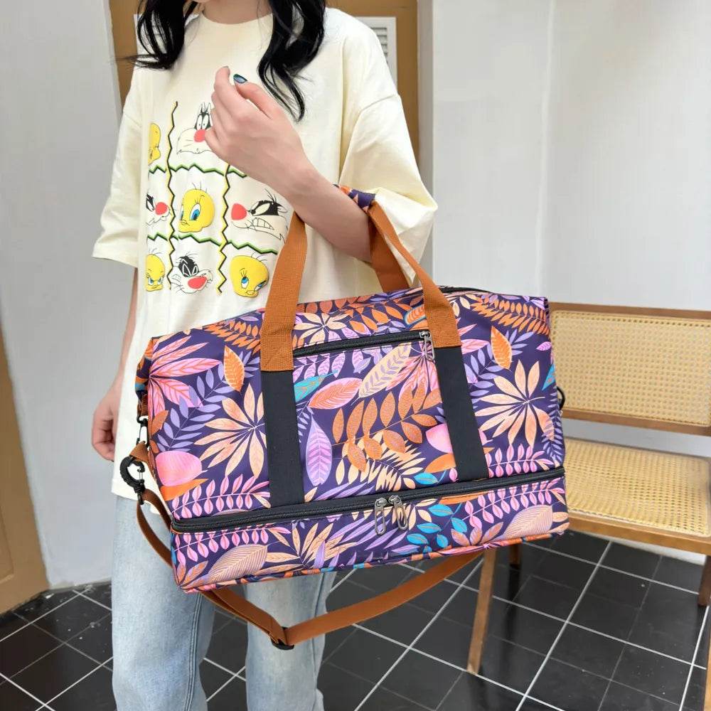 Canvas Printed Travel Bag Heliotrope Purple One Size for a perfect OOTD – dress to impress outfits from Amexza