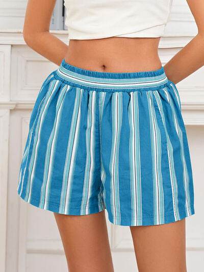 Striped Elastic Waist Shorts for a perfect OOTD – dress to impress outfits from Amexza