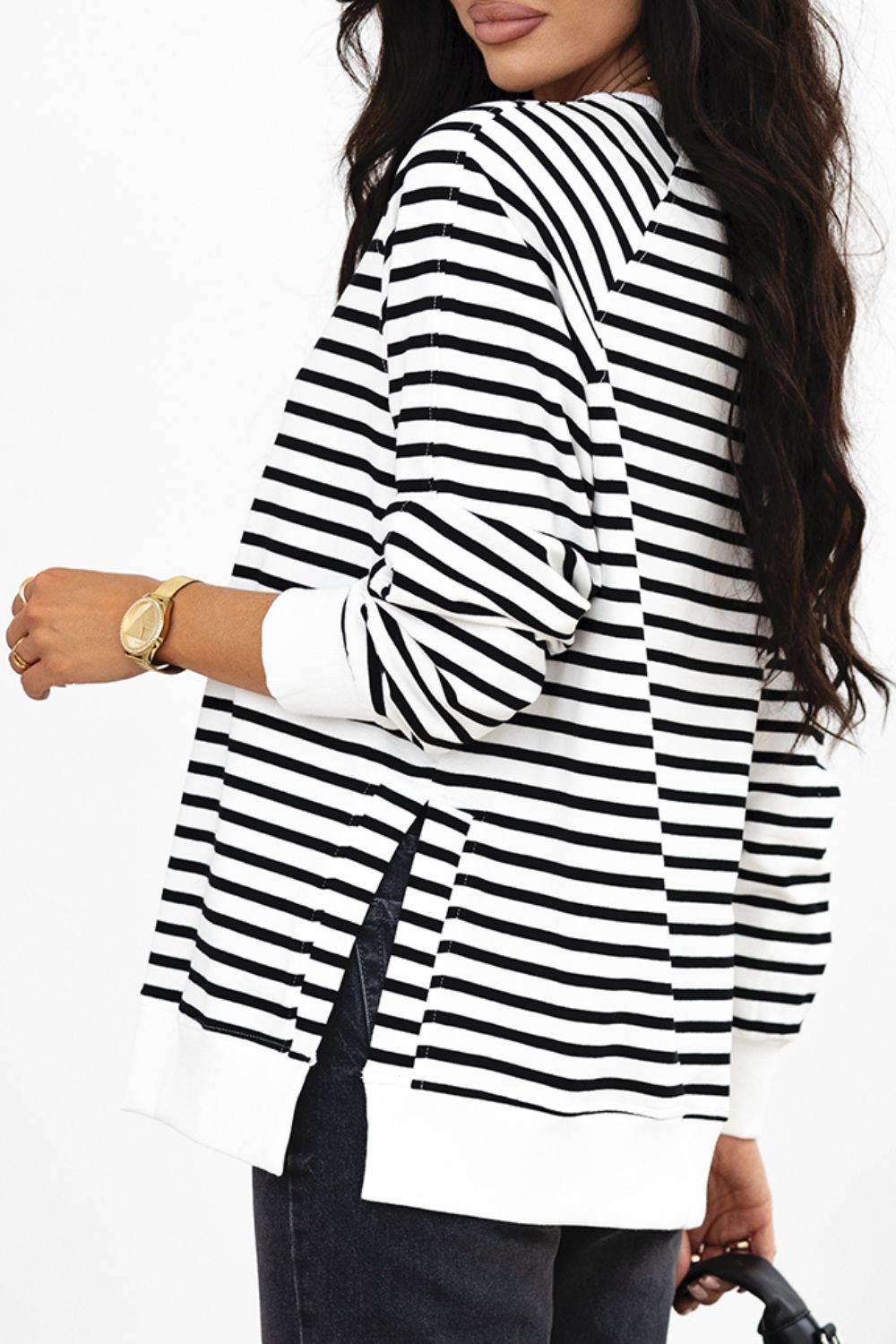 Side Slit Stripe Raglan Sleeve Sweatshirt for a perfect OOTD – dress to impress outfits from Amexza