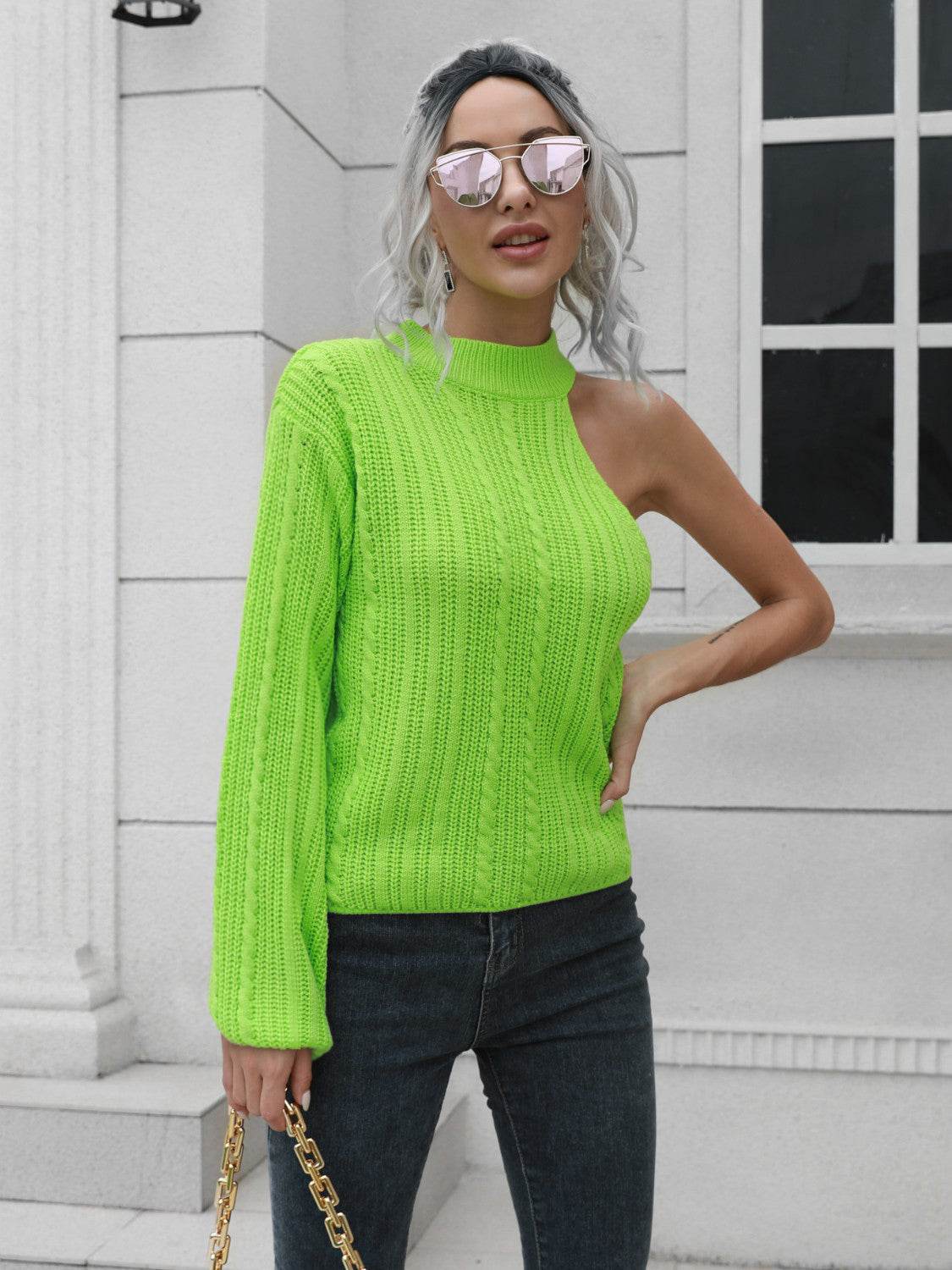 Cable-Knit Round Neck Asymmetrical Sweater for a perfect OOTD – dress to impress outfits from Amexza