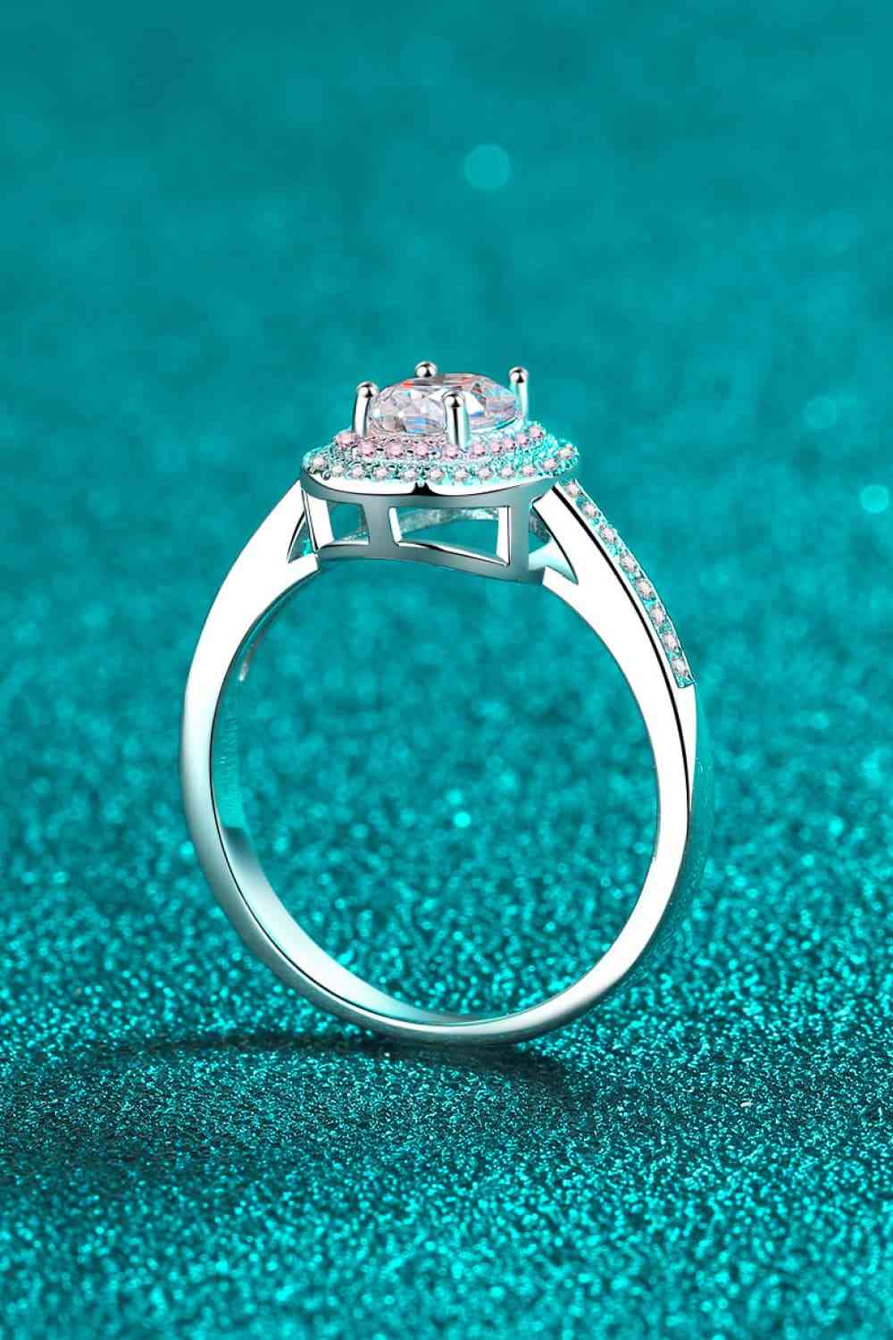 1 Carat Moissanite 925 Sterling Silver Halo Ring for a perfect OOTD – dress to impress outfits from Amexza