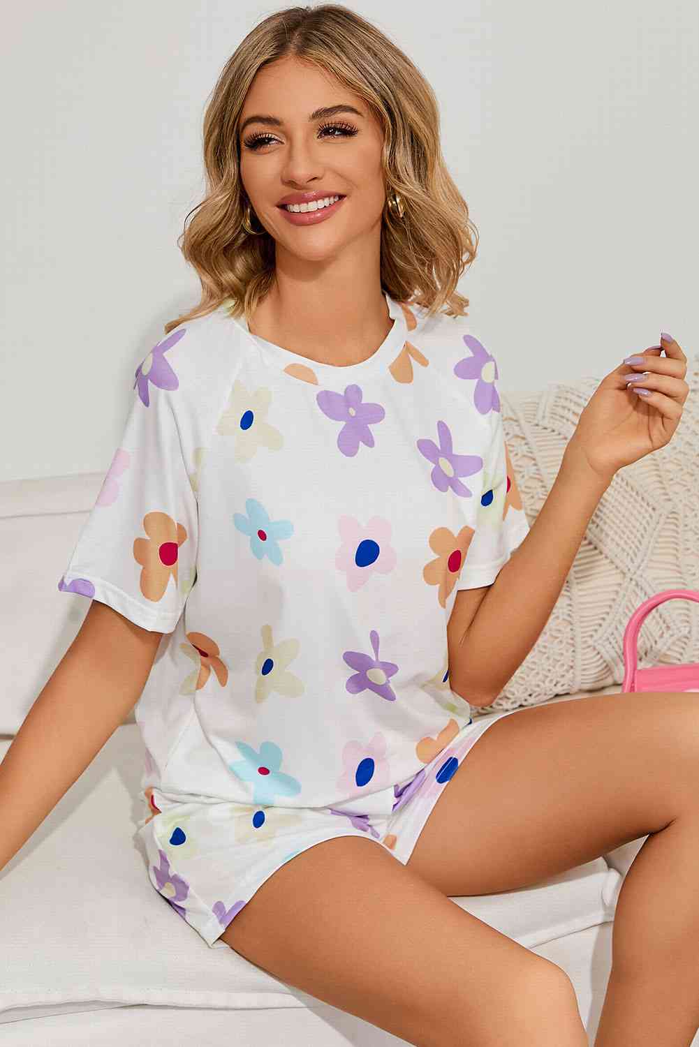 Floral Round Neck Raglan Sleeve Top and Shorts Lounge Set for a perfect OOTD – dress to impress outfits from Amexza