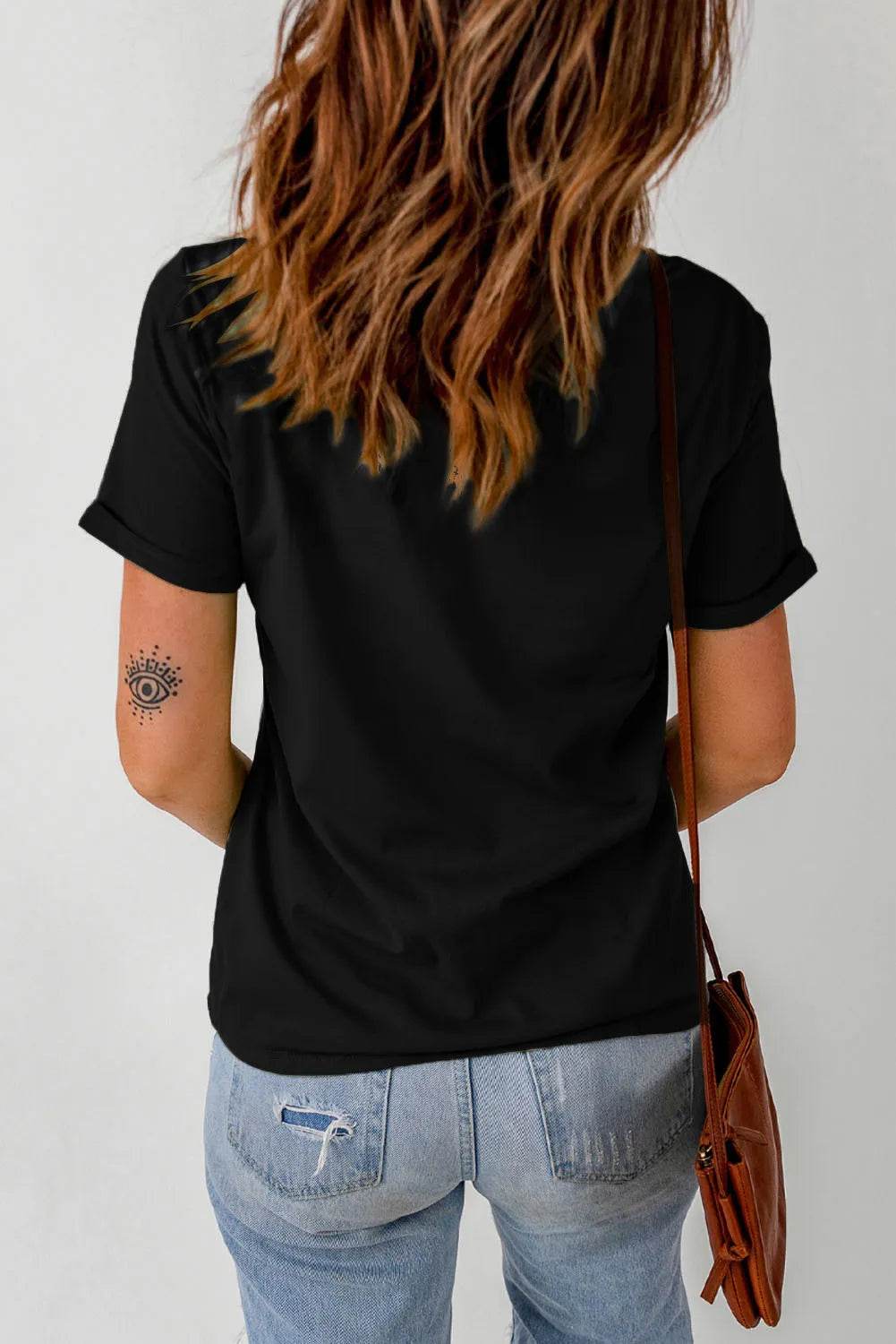 Graphic Round Neck Short Sleeve T-Shirt for a perfect OOTD – dress to impress outfits from Amexza