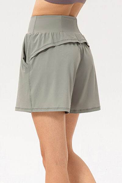 Pocketed Elastic Waist Active Shorts for a perfect OOTD – dress to impress outfits from Amexza