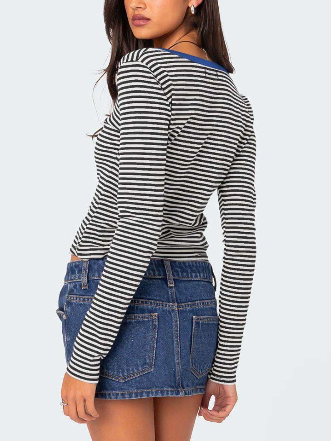 Buttoned Striped Long Sleeve T-Shirt for a perfect OOTD – dress to impress outfits from Amexza