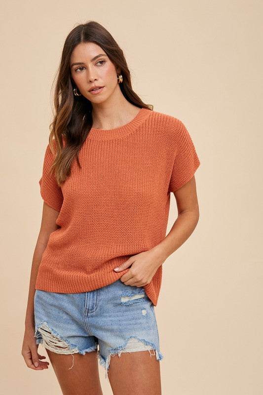 Annie Wear Round Neck Short Sleeve Sweater - Amexza