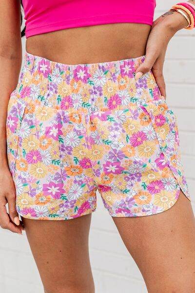 Printed High Waist Shorts Blush Pink for a perfect OOTD – dress to impress outfits from Amexza