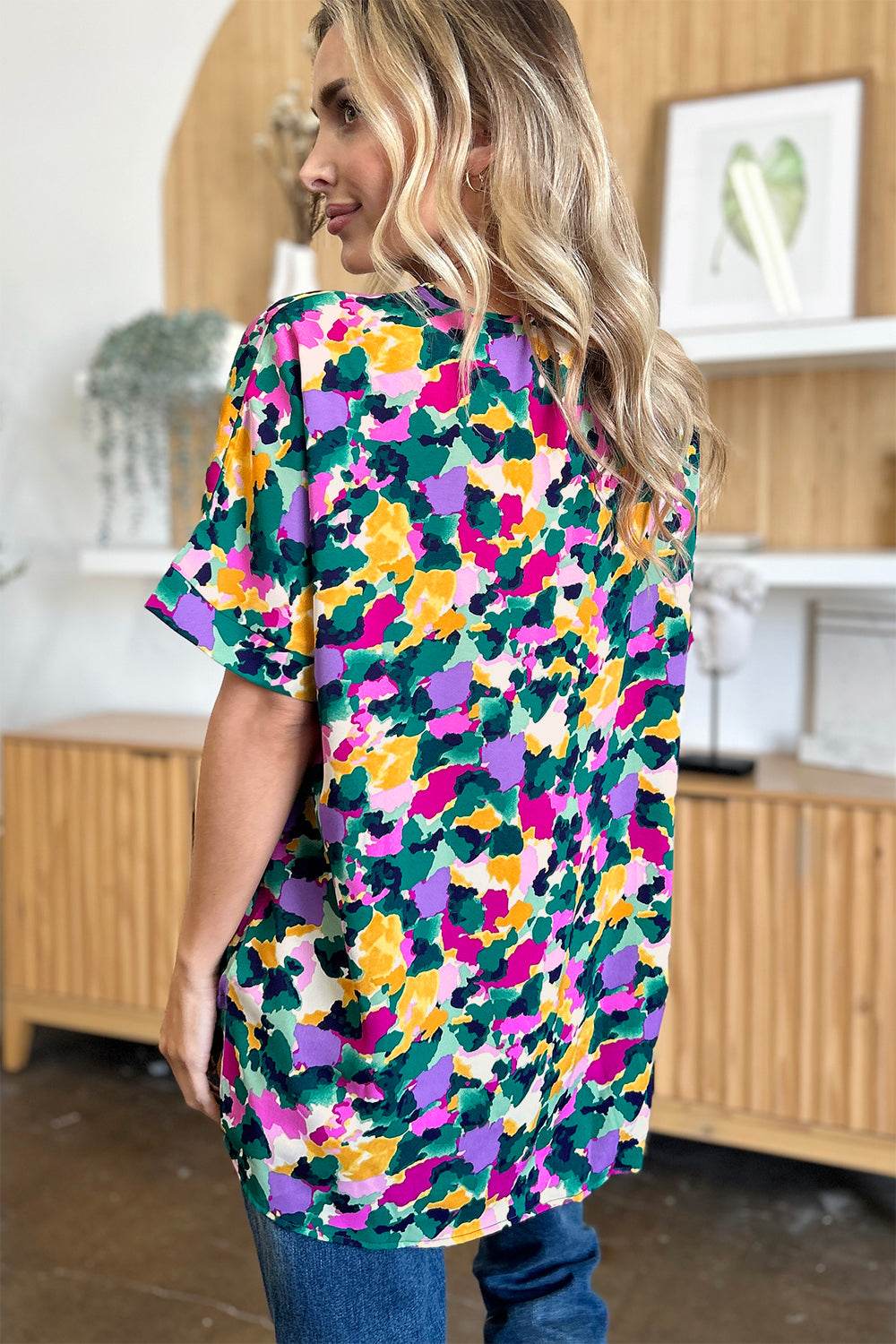 Double Take Full Size Printed V-Neck Short Sleeve Side Slit Top for a perfect OOTD – dress to impress outfits from Amexza