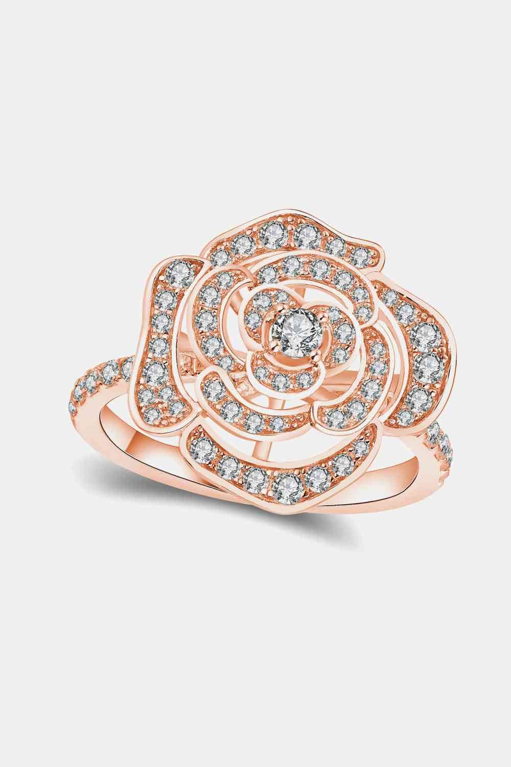 Moissanite Flower Shape Ring Rose Gold for a perfect OOTD – dress to impress outfits from Amexza
