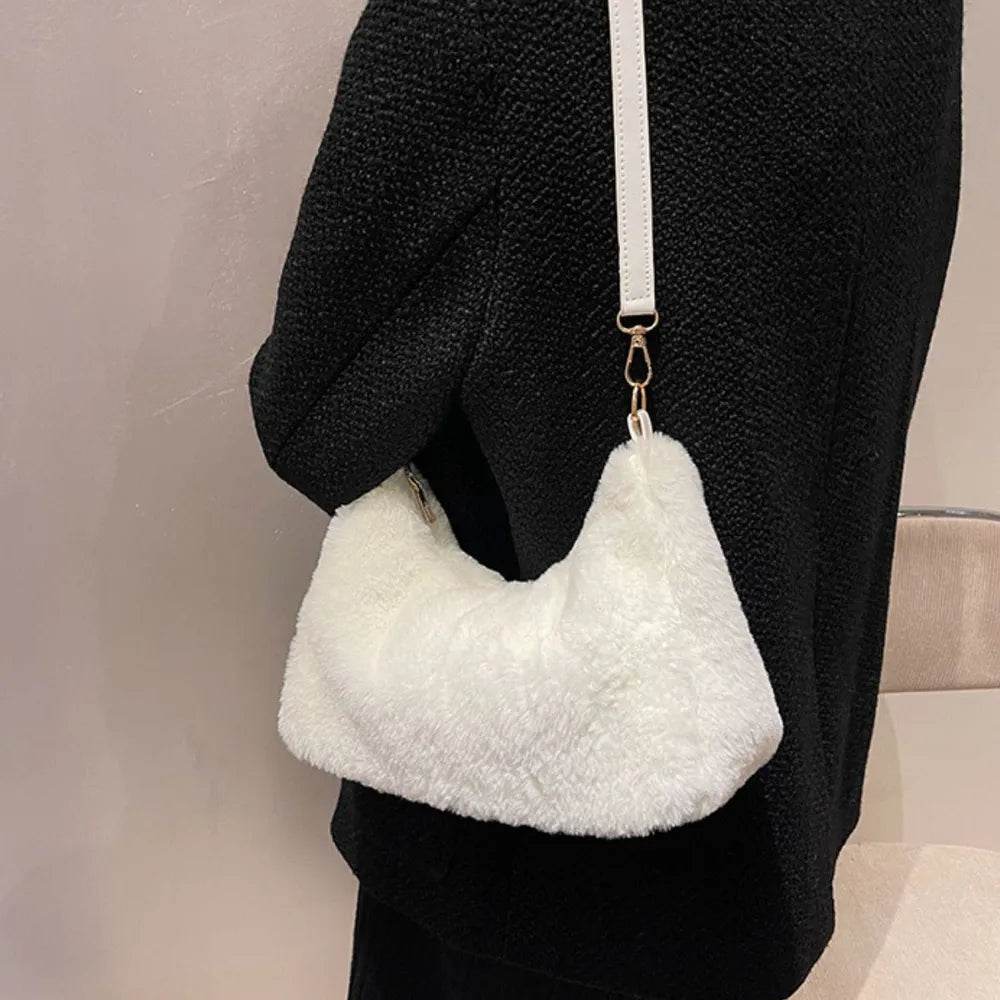 Faux Fur Removable Strap Shoulder Bag for a perfect OOTD – dress to impress outfits from Amexza