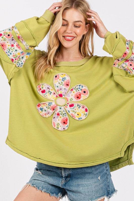 SAGE + FIG Daisy Patch Applique Long Sleeve Sweatshirt - Amexza