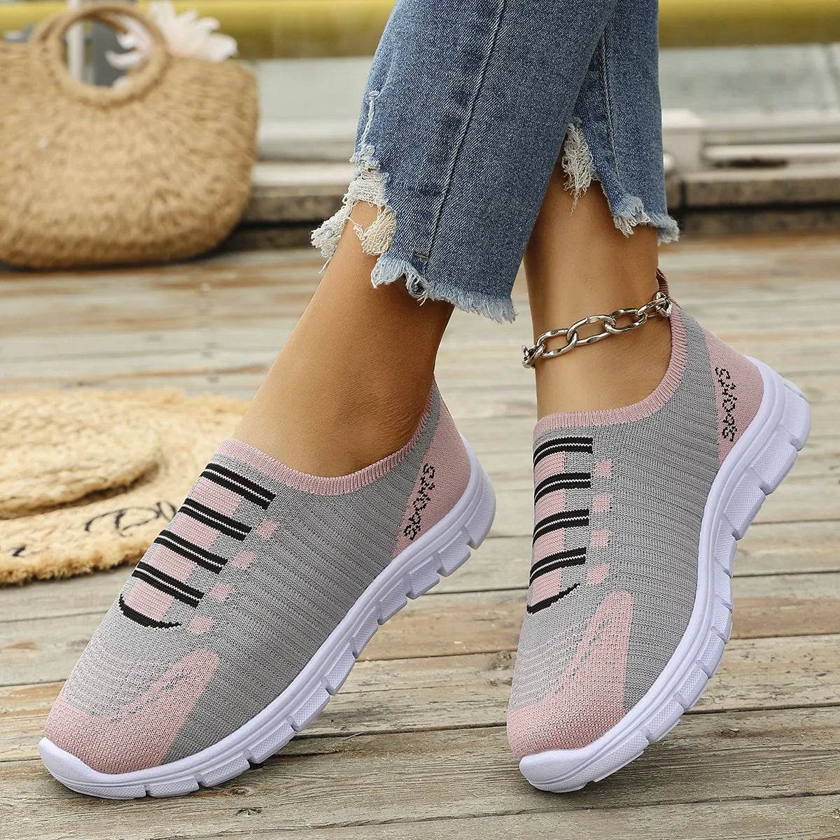 Breathable Mesh Round Toe Sneakers for a perfect OOTD – dress to impress outfits from Amexza