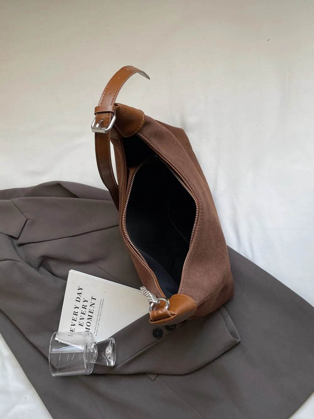 Suede Adjustable Strap Shoulder Bag for a perfect OOTD – dress to impress outfits from Amexza