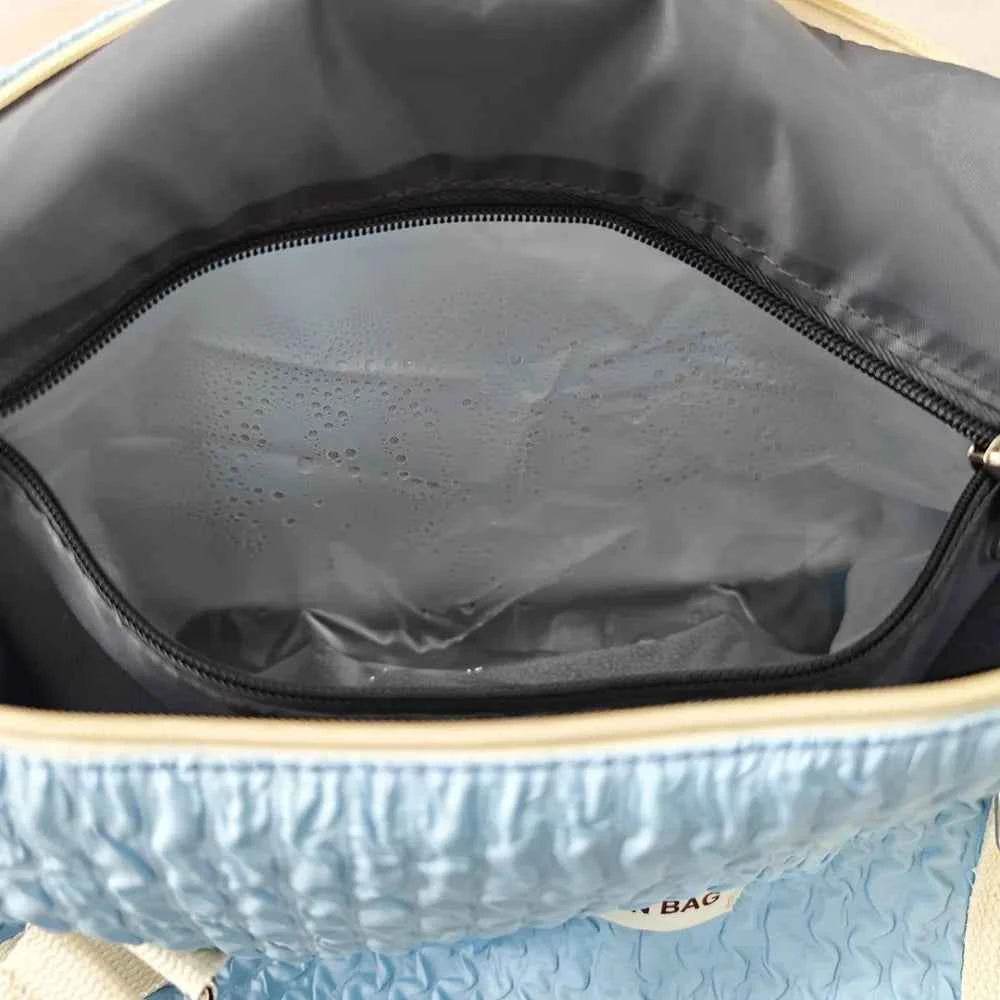 Textured Nylon Travel Bag for a perfect OOTD – dress to impress outfits from Amexza