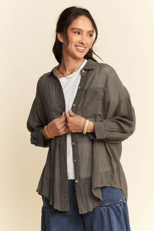 Davi & Dani High-Low Chest Pocket Button Up Shirt for a perfect OOTD – dress to impress outfits from Amexza