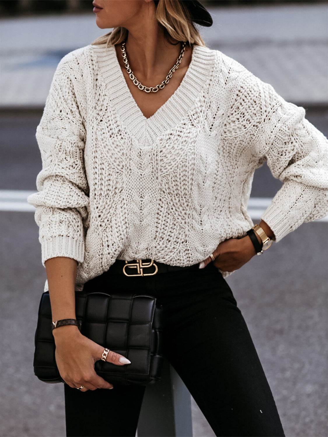 V-Neck Cable-Knit Long Sleeve Sweater Ivory for a perfect OOTD – dress to impress outfits from Amexza