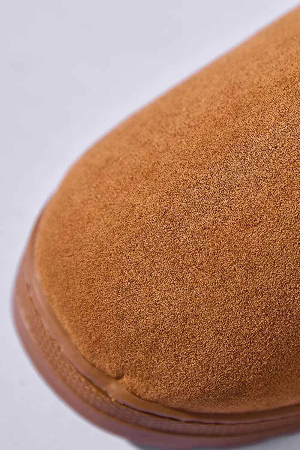 Letter M Suede Round Toe Slippers for a perfect OOTD – dress to impress outfits from Amexza