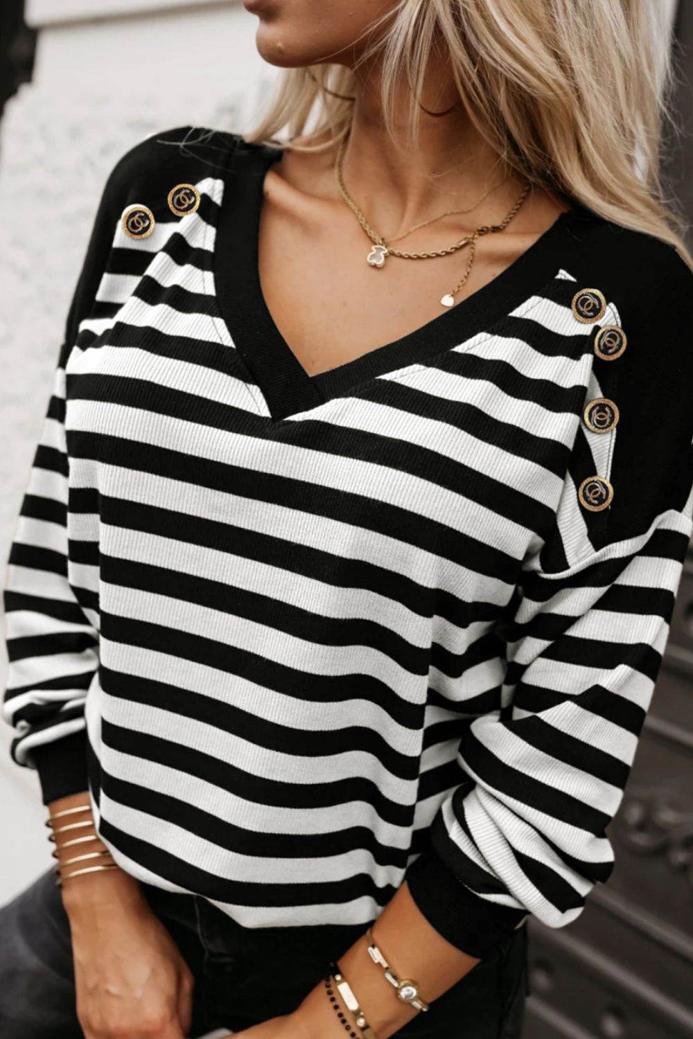 Striped Lace Detail V Neck Top for a perfect OOTD – dress to impress outfits from Amexza