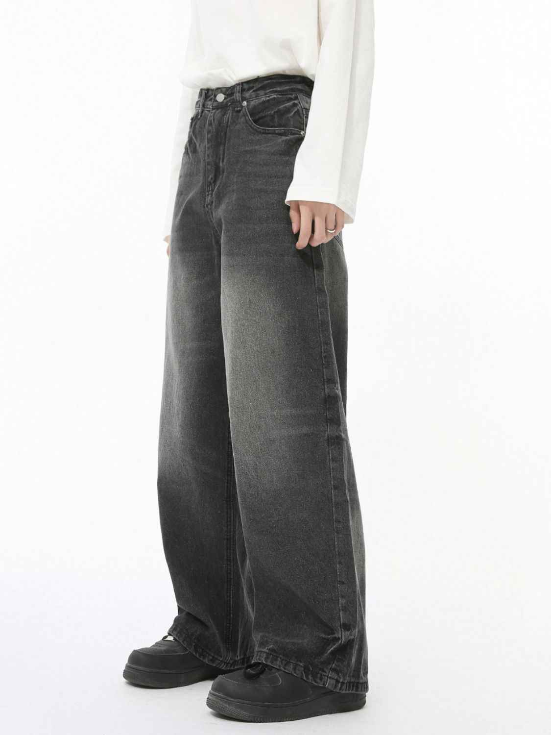 Men's Washed Wide Leg Jeans Dark for a perfect OOTD – dress to impress outfits from Amexza