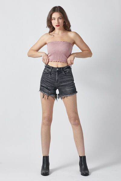 RISEN Raw Hem Denim Shorts with Pockets for a perfect OOTD – dress to impress outfits from Amexza