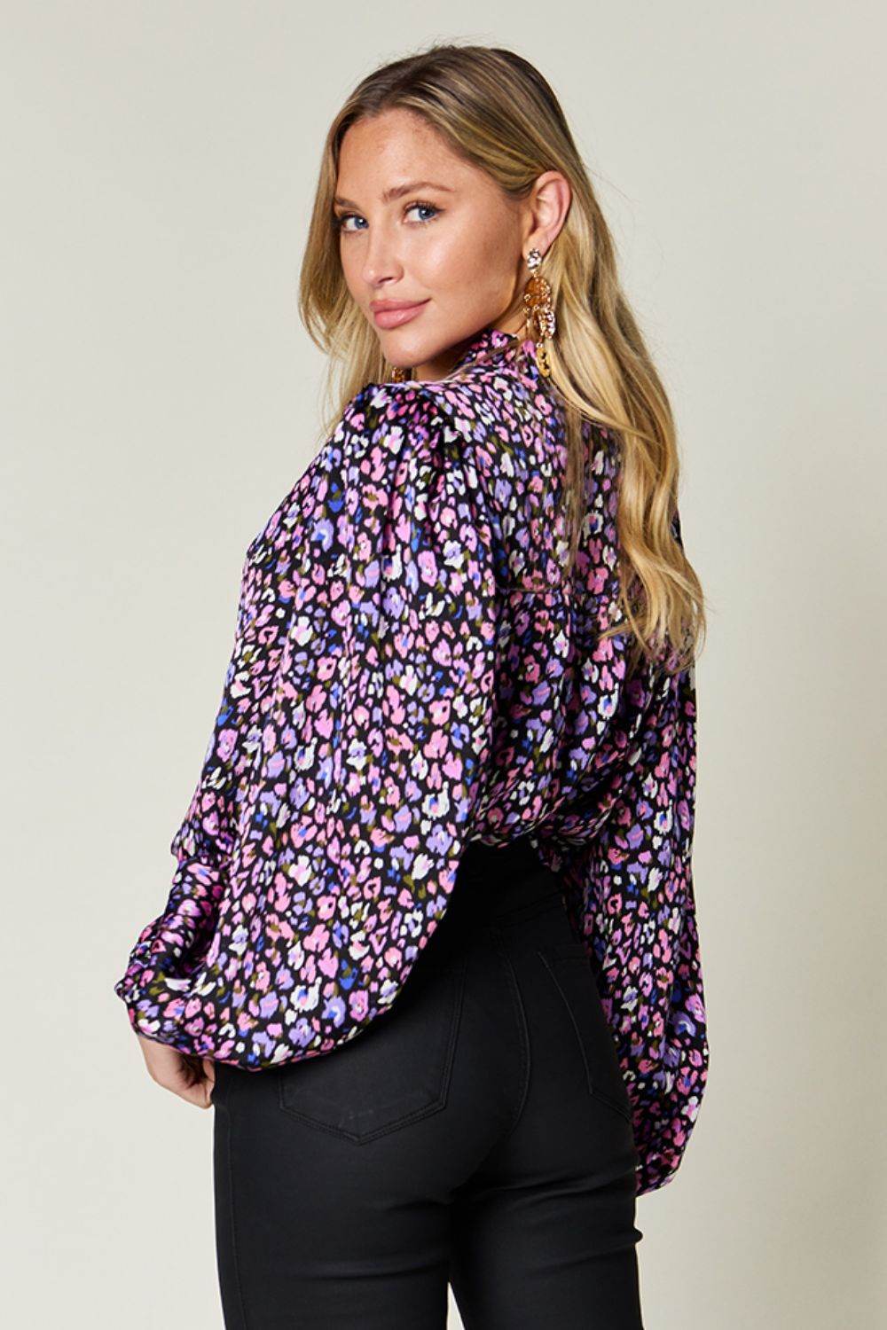 Double Take Full Size Printed Balloon Sleeve Shirt for a perfect OOTD – dress to impress outfits from Amexza