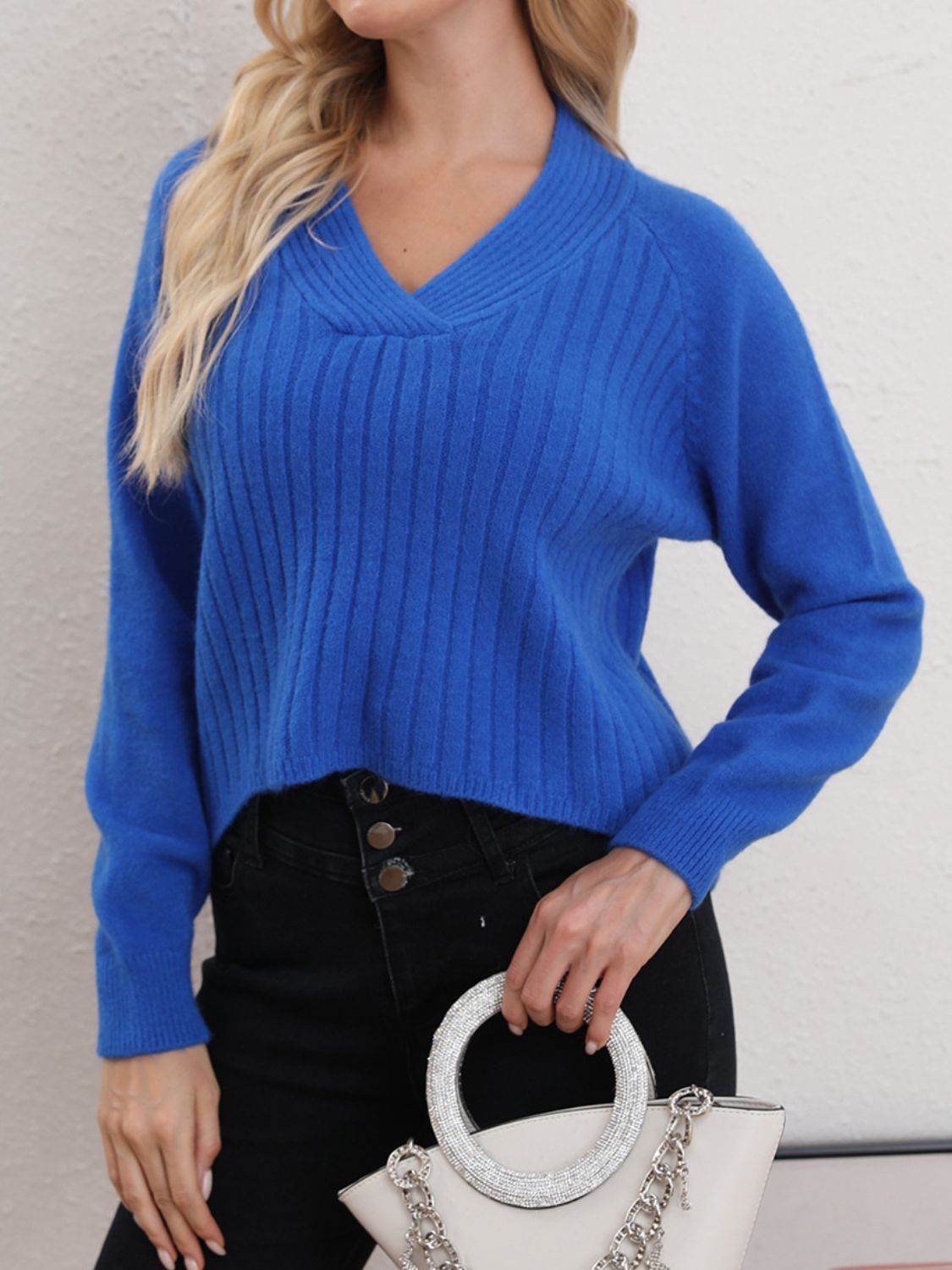 V-Neck Long Sleeve Sweater Royal Blue One Size for a perfect OOTD – dress to impress outfits from Amexza