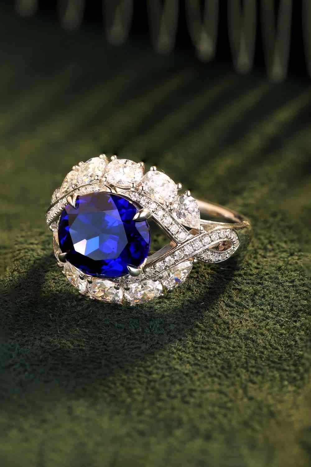 5 Carat Lab-Grown Sapphire Platinum-Plated Ring for a perfect OOTD – dress to impress outfits from Amexza