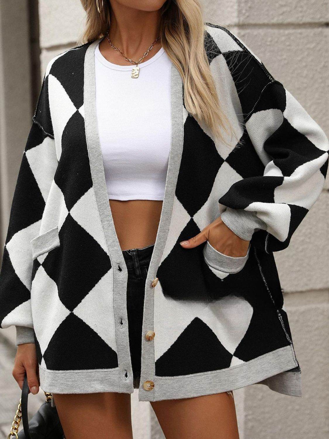 Color Block Button Down Long Sleeve Cardigan Black for a perfect OOTD – dress to impress outfits from Amexza