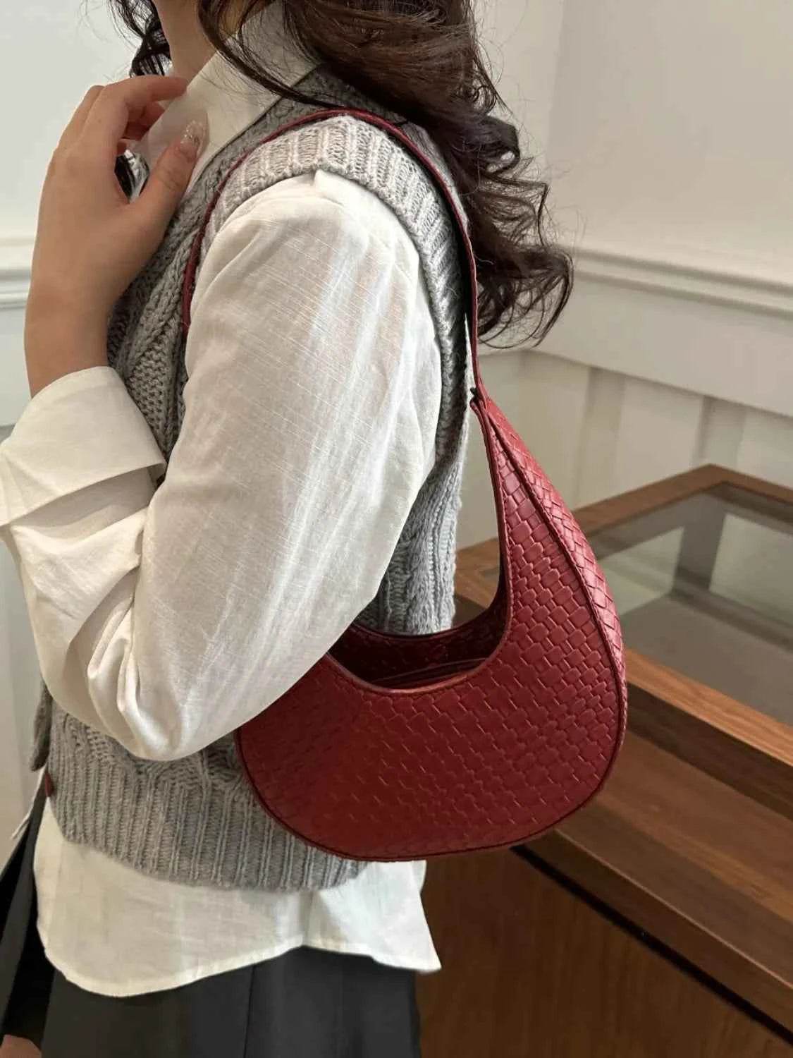 PU leather Shoulder Bag Deep Red One Size for a perfect OOTD – dress to impress outfits from Amexza