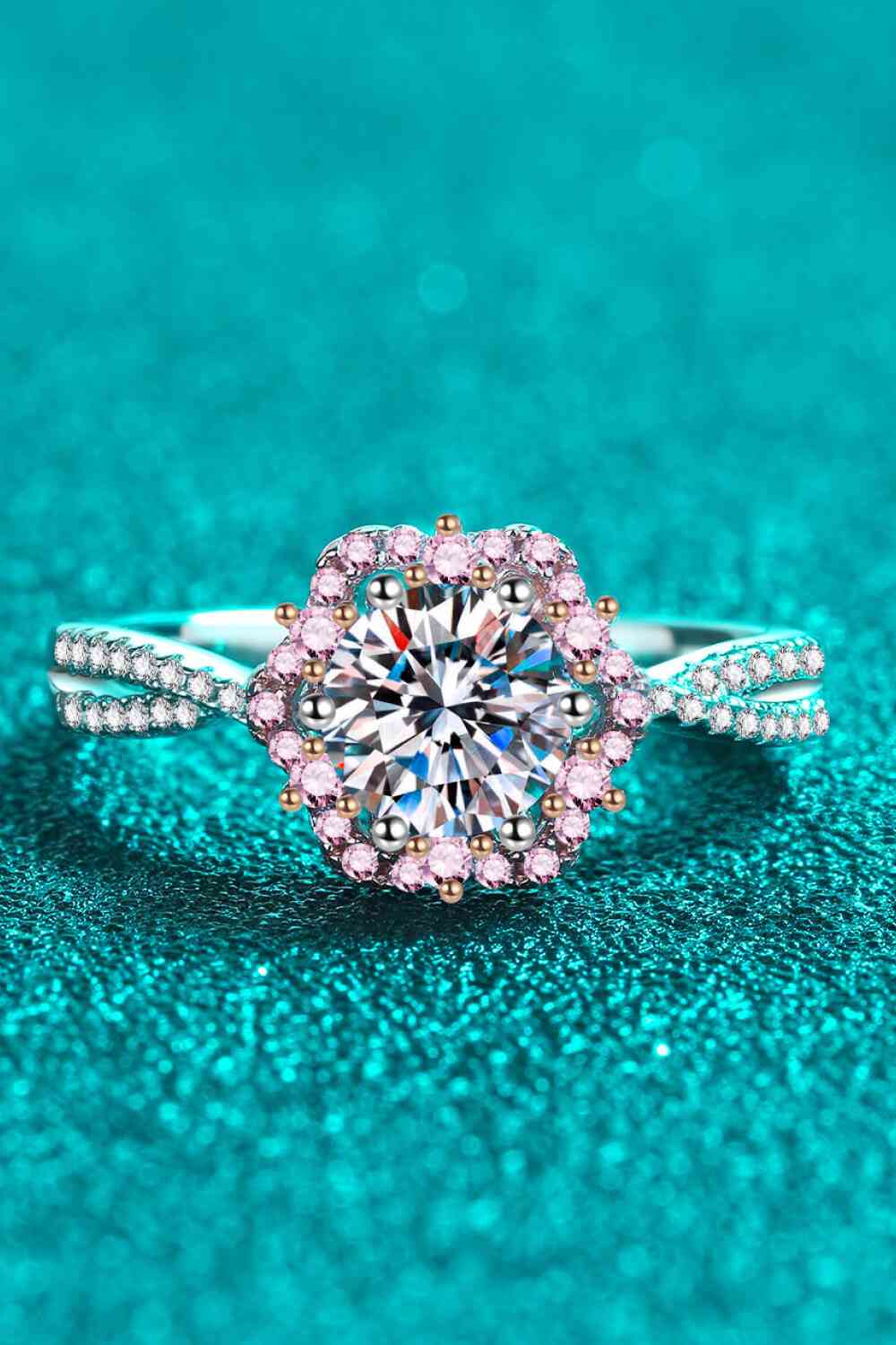 1 Carat Moissanite Flower-Shaped Crisscross Ring for a perfect OOTD – dress to impress outfits from Amexza