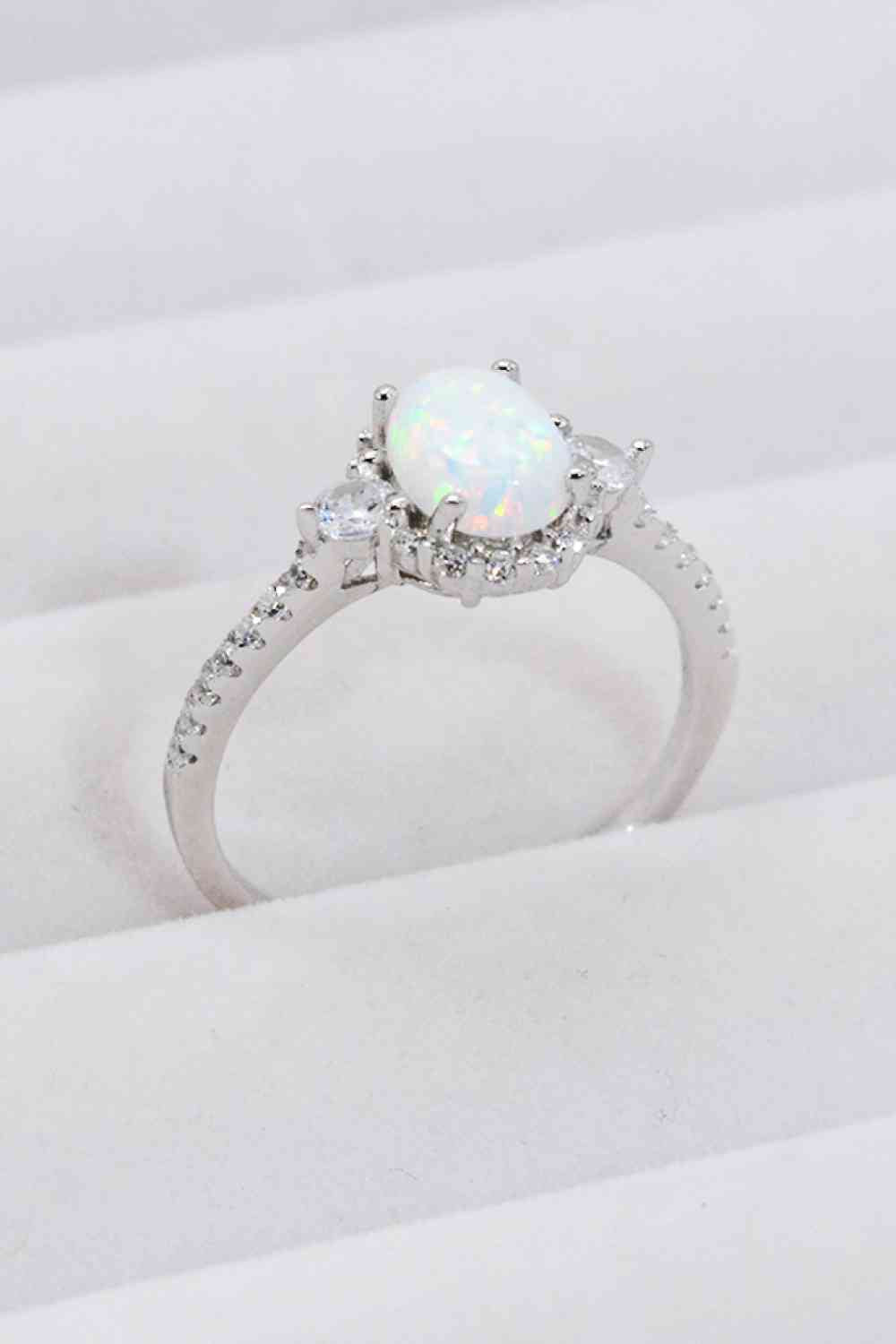 925 Sterling Silver Platinum-Plated Opal Ring for a perfect OOTD – dress to impress outfits from Amexza