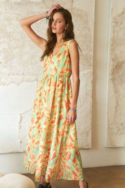 ADORA Abstract Floral V-Neck Maxi Dress for a perfect OOTD – dress to impress outfits from Amexza