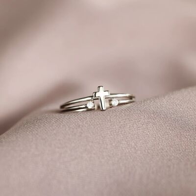 925 Sterling Silver Cross Ring for a perfect OOTD – dress to impress outfits from Amexza