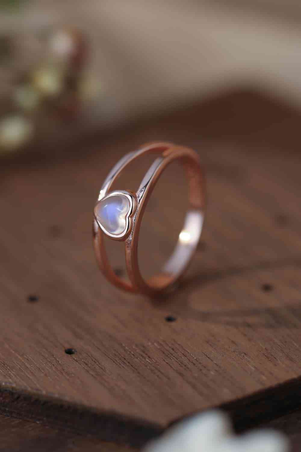 Moonstone Heart 925 Sterling Silver Ring for a perfect OOTD – dress to impress outfits from Amexza