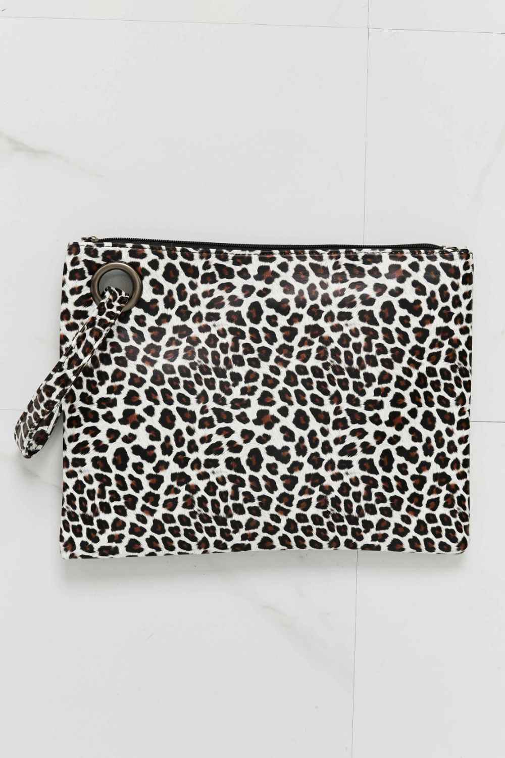Come Along Animal Print Wristlet Leopard One Size for a perfect OOTD – dress to impress outfits from Amexza