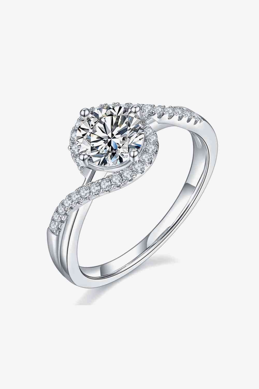 1 Carat Moissanite Crisscross Ring for a perfect OOTD – dress to impress outfits from Amexza